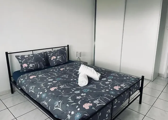 3 Proche Centre * Καρκασόν
