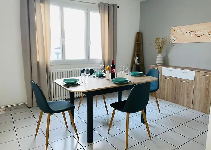 3 Proche Centre Καρκασόν